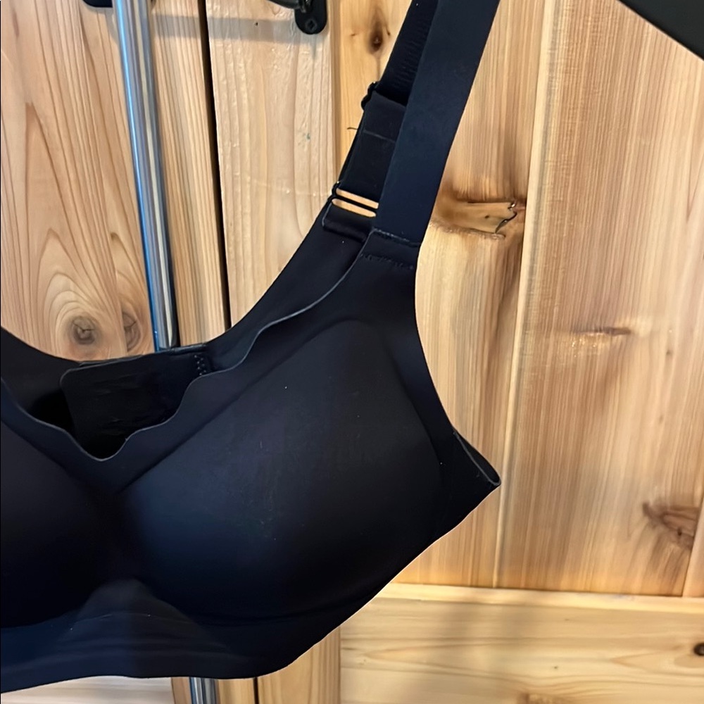 Elegant Black Women's Bra - Picture 4 of 10